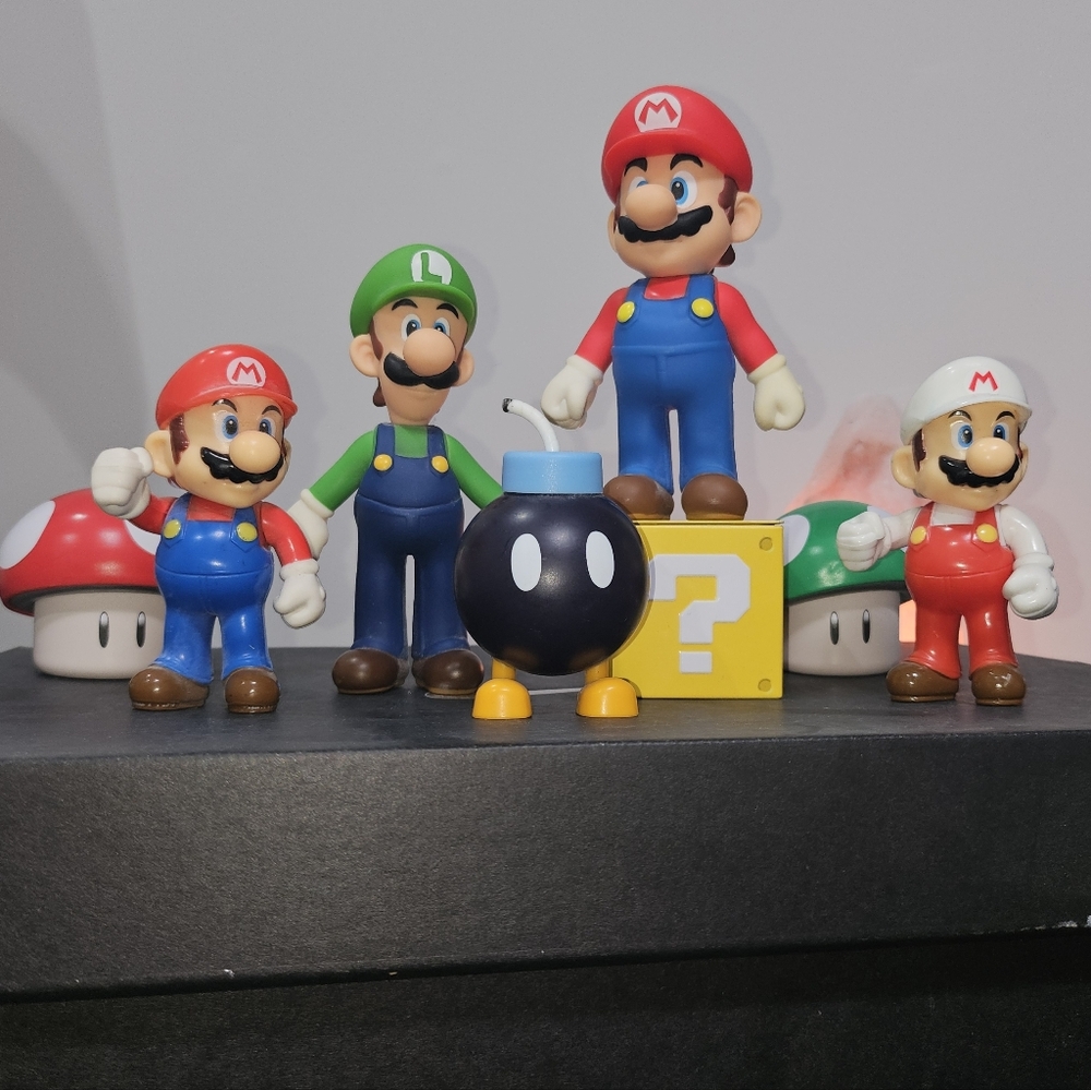 15 Piece Super Mario Figurine Set